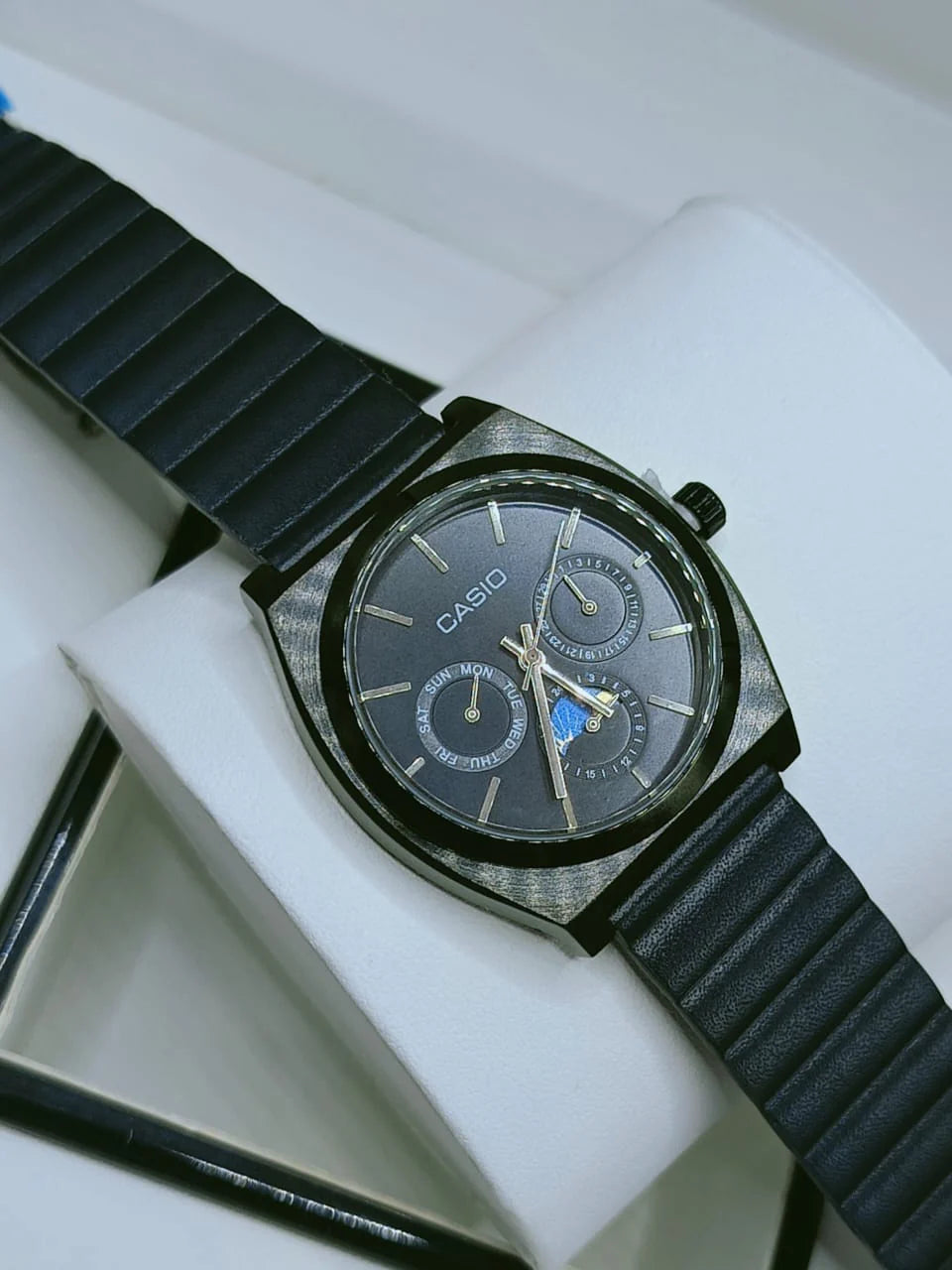 CA Men's Watch | ساعة CA الرجالية
