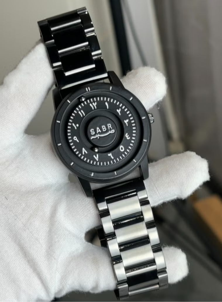 SABR Arabic Calligraphy Watch – Black & White | ساعة “صبر” بخط عربي — أسود بنص أبيض